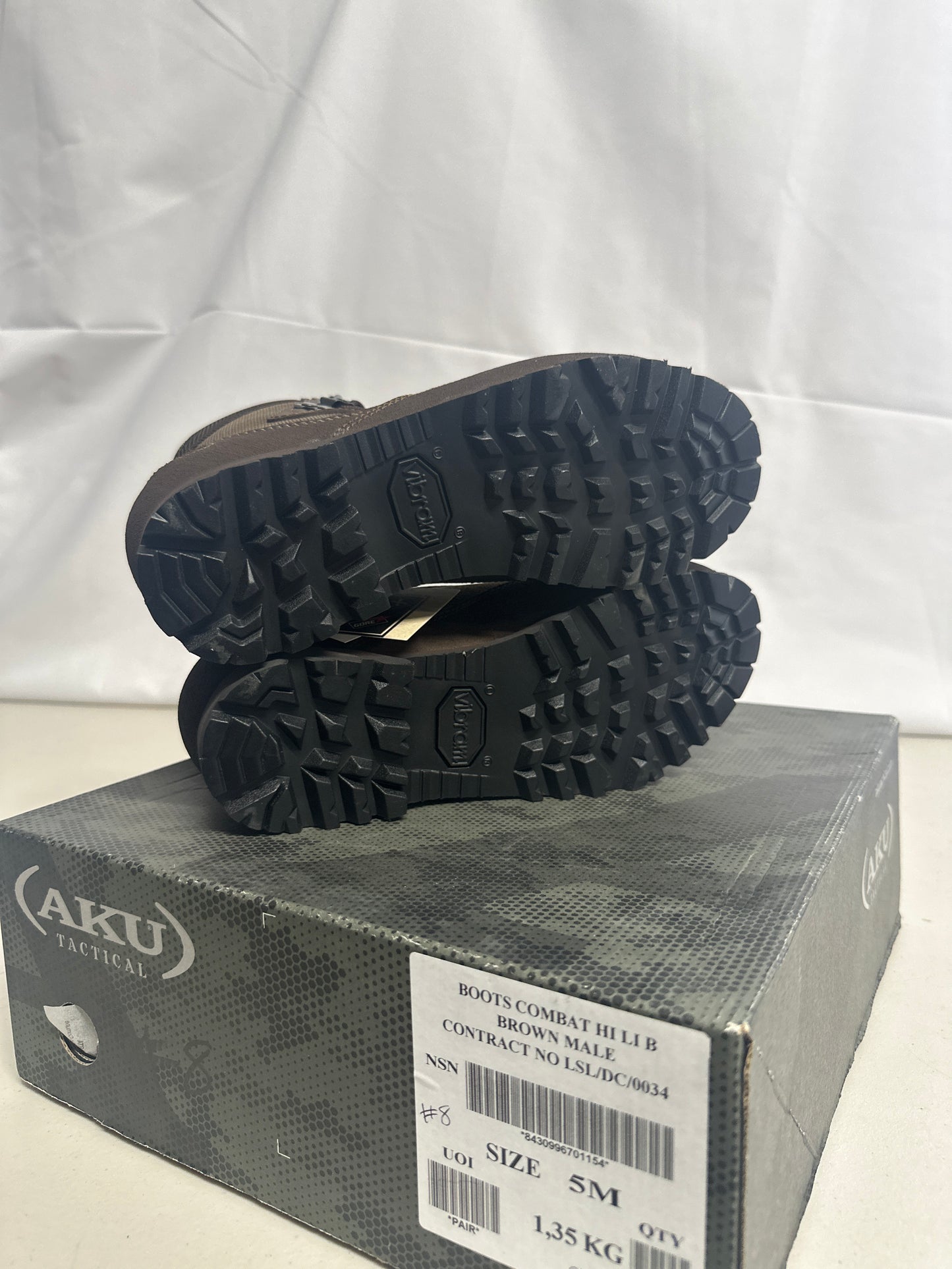 British Army Issued AKU SIZE 5m MALE BOOTS BRAND NEW #8
