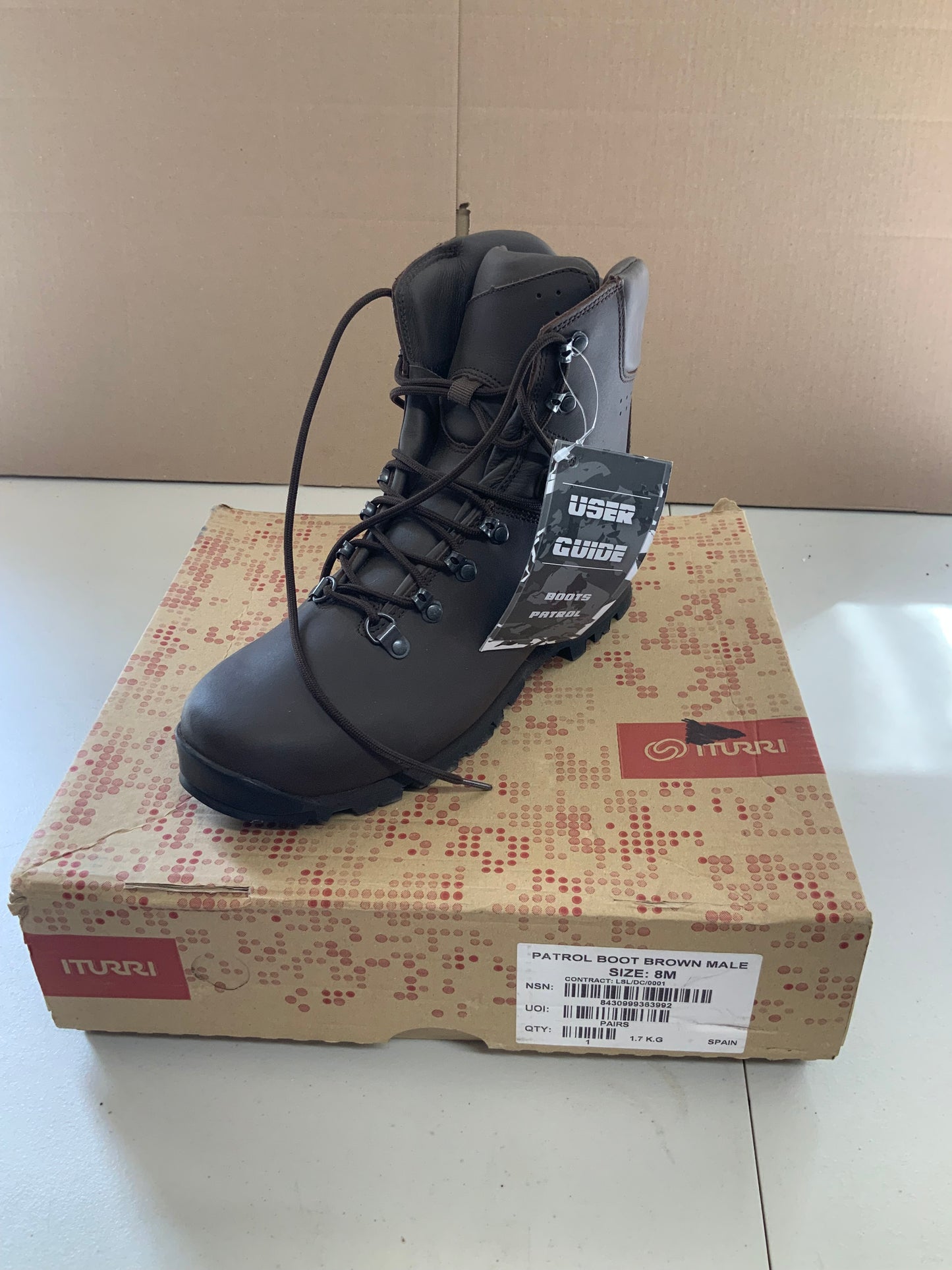 British Army Issued ITURRI size 8 male boots BRAND NEW