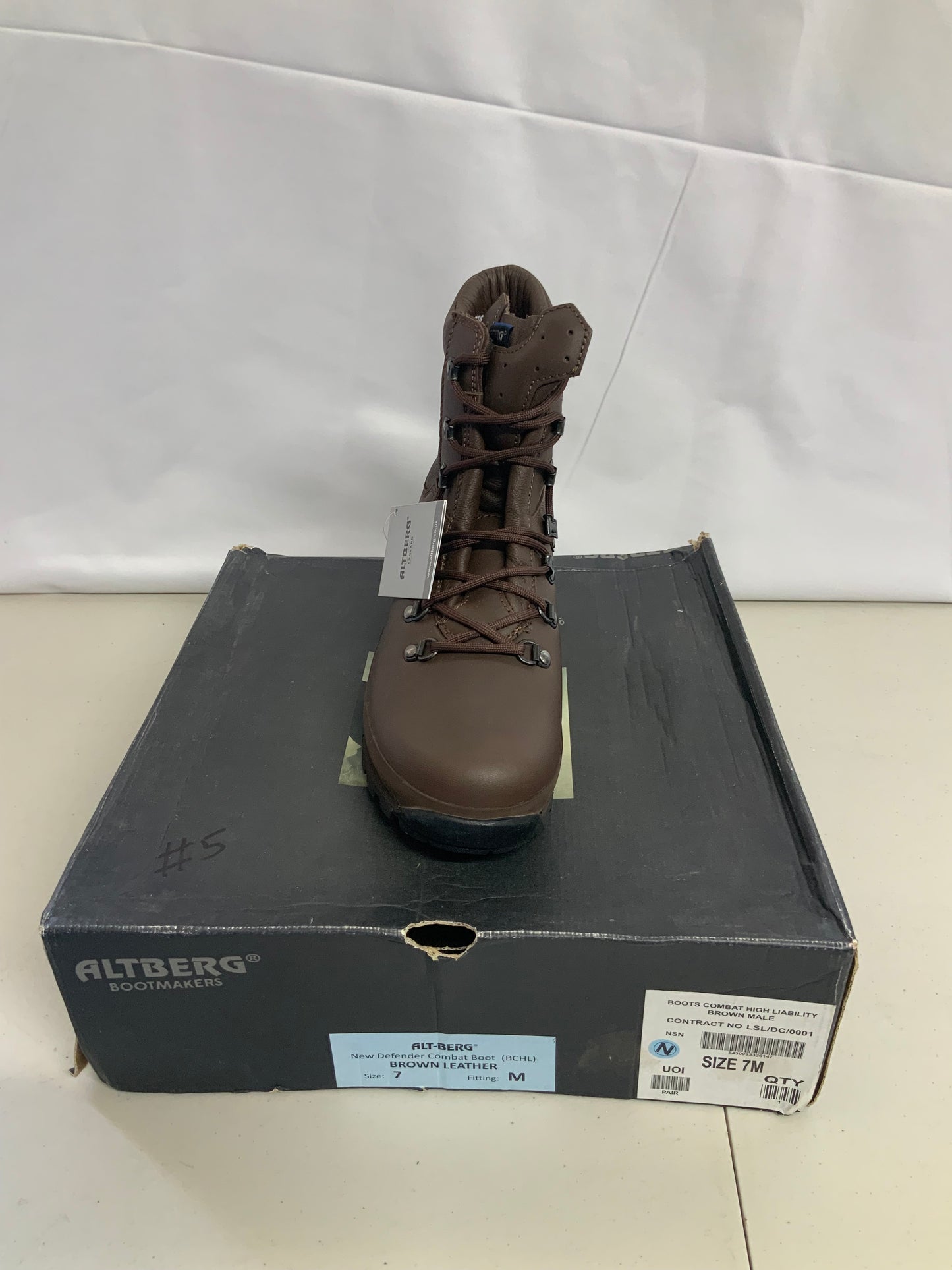 British Army Issued ALTBERG SIZE 7M MALE COMBAT BOOTS BRAND NEW #5