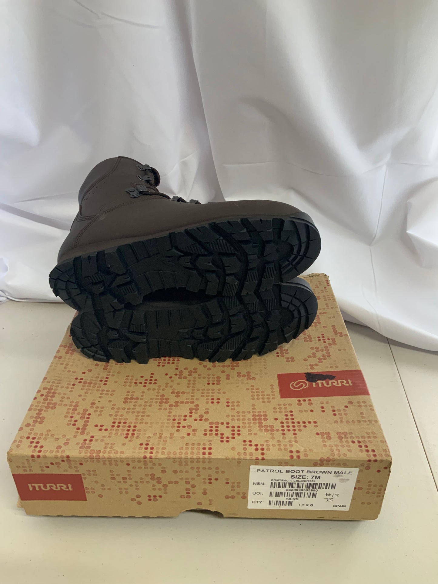 British Army Issued ITURRI size 7M male patrol boots BRAND NEW #13