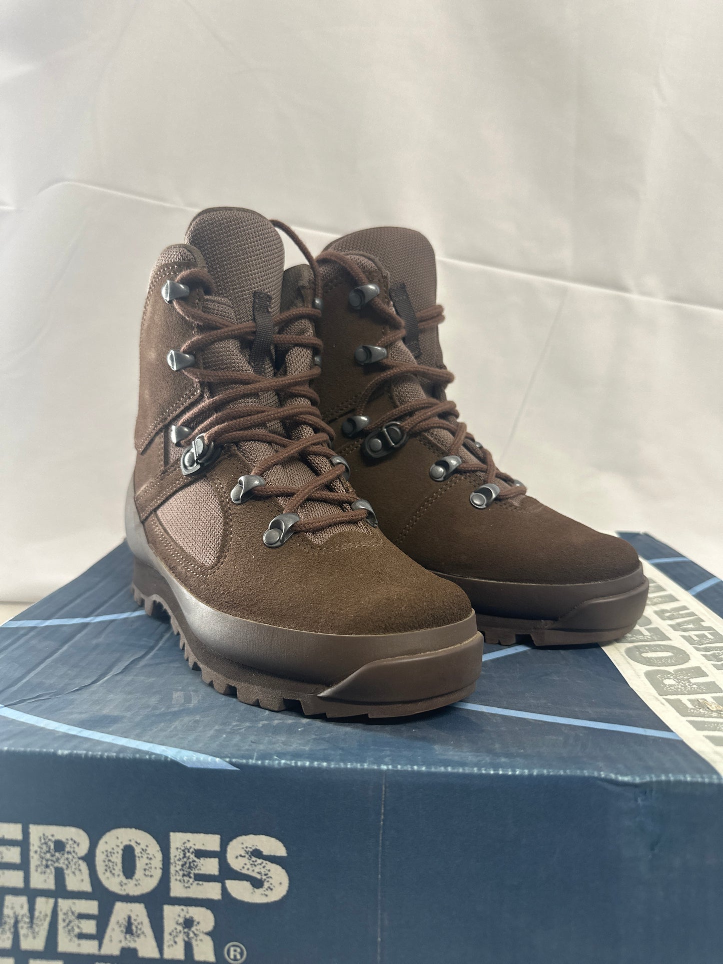British army issue Haix Desert Combat High Liability Brown female Boots Size 5W #10