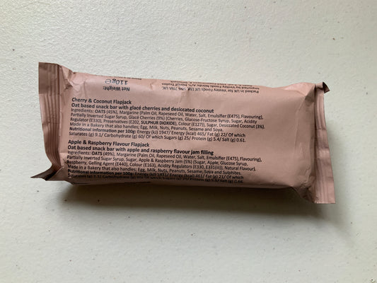 British Military Ration Pack Accessory -apple and raspberry Flapjack 110g
