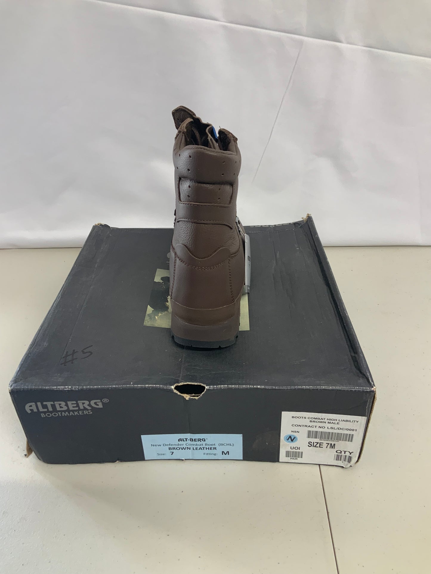 British Army Issued ALTBERG SIZE 7M MALE COMBAT BOOTS BRAND NEW #5